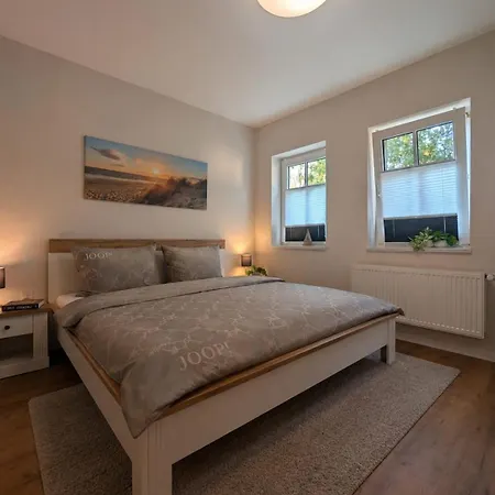 Apartment Bernsteinraeuber Staedtische Bestlage Ribnitz-Damgarten